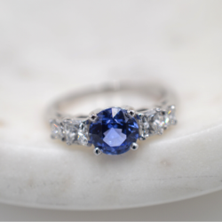 Anillo de Compromiso Aliénor