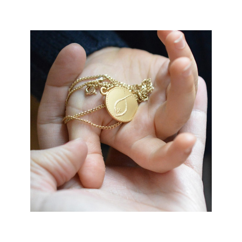 Medalla de Bautismo Símbolo Pescado Ictus Oro Amarillo 9 Quilates - Laudate