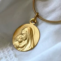 Médaille bapteme vierge à l'enfant rayonnant