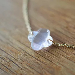 bracelet chaine en or et quartz rose