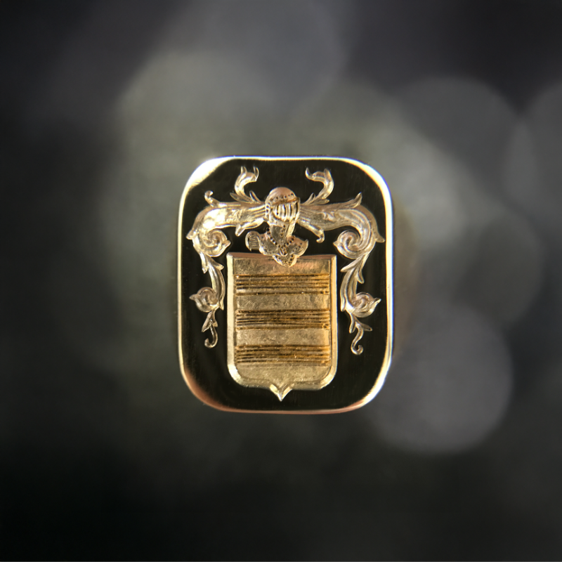 Chevalière or carrée angle ronds homme