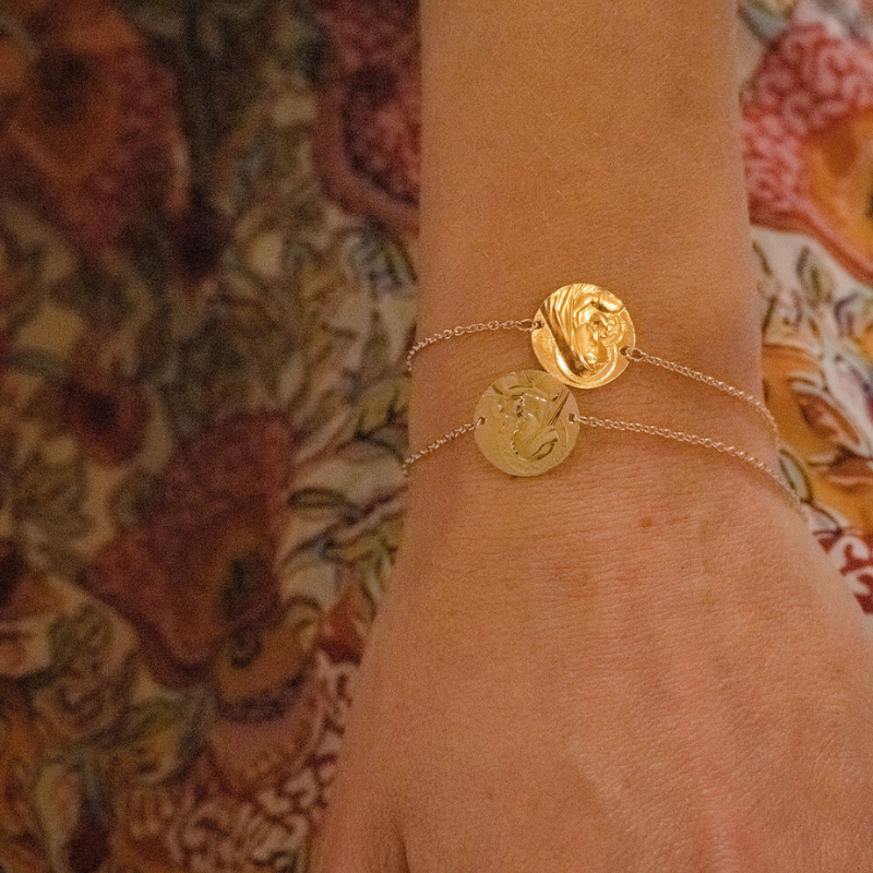 bracelet medaille or 18 carats enfant rayonnant laudate vierge