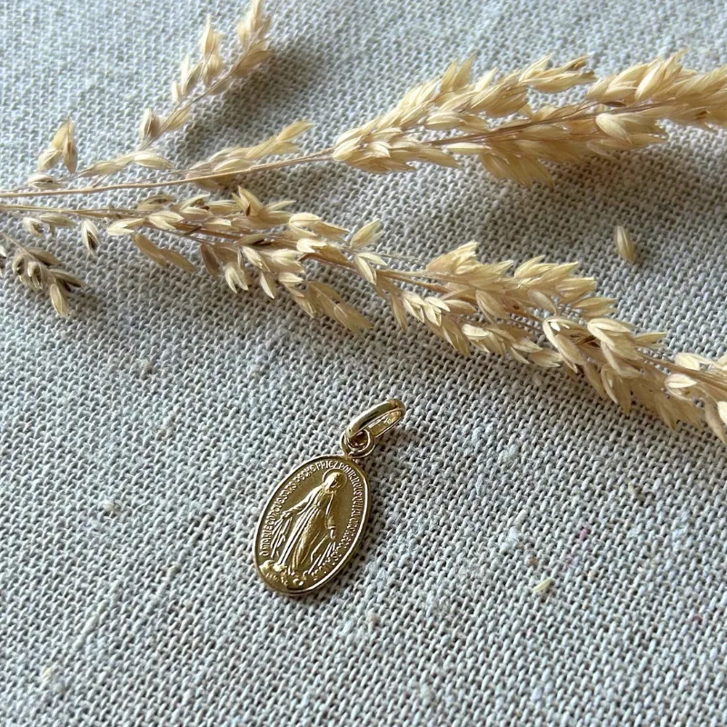 Medalla Milagrosa Virgen de los Pobres Oro de 18 Quilates - Maison Laudate