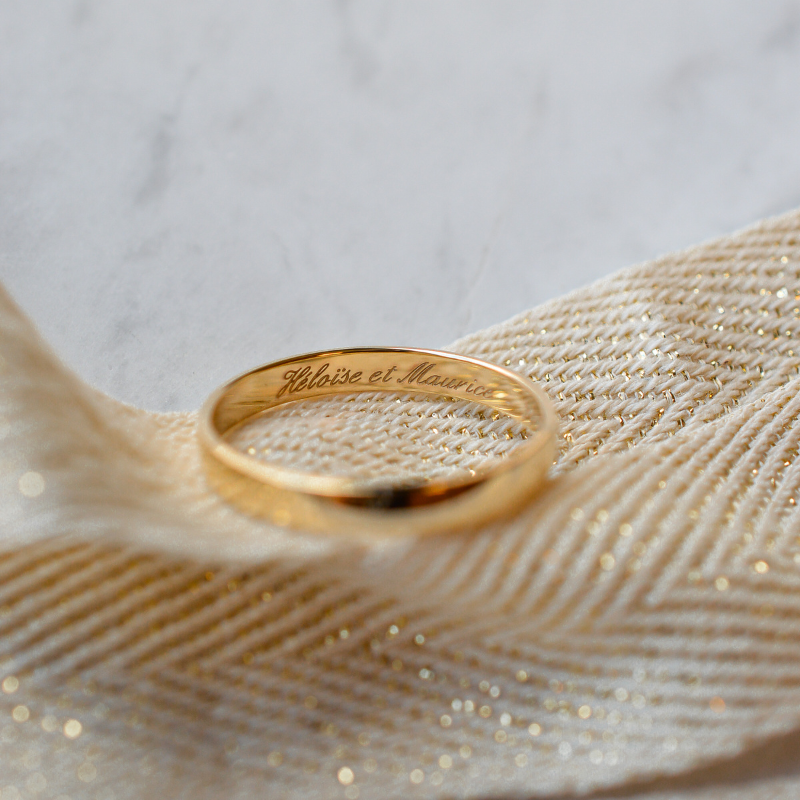 Alianza de boda junco parisino en oro amarillo de 18 quilates
