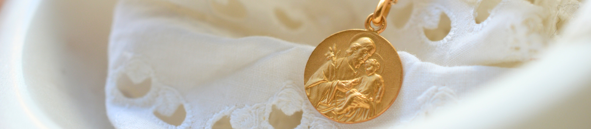 Medallas de Bautismo Santos