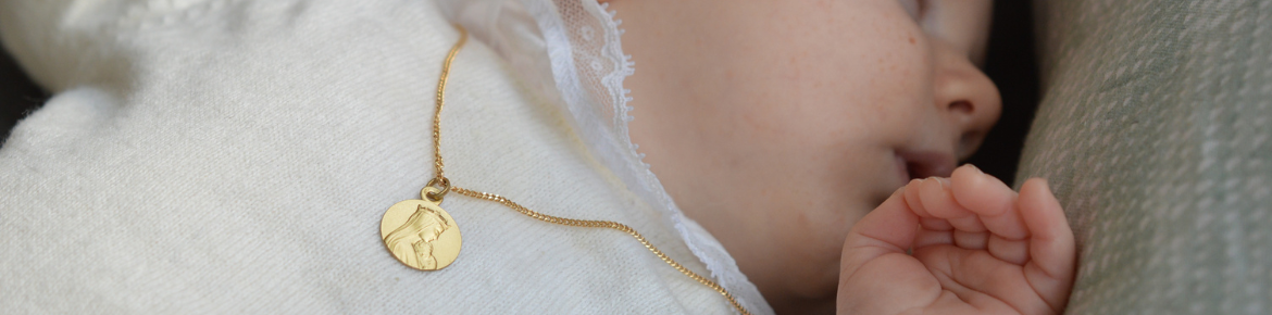 Cadena de Bautismo en oro amarillo de 9 quilates