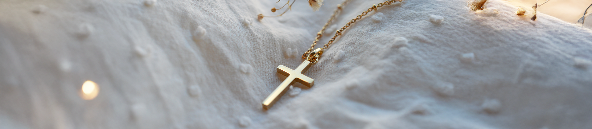 Crucifijo de bautizo