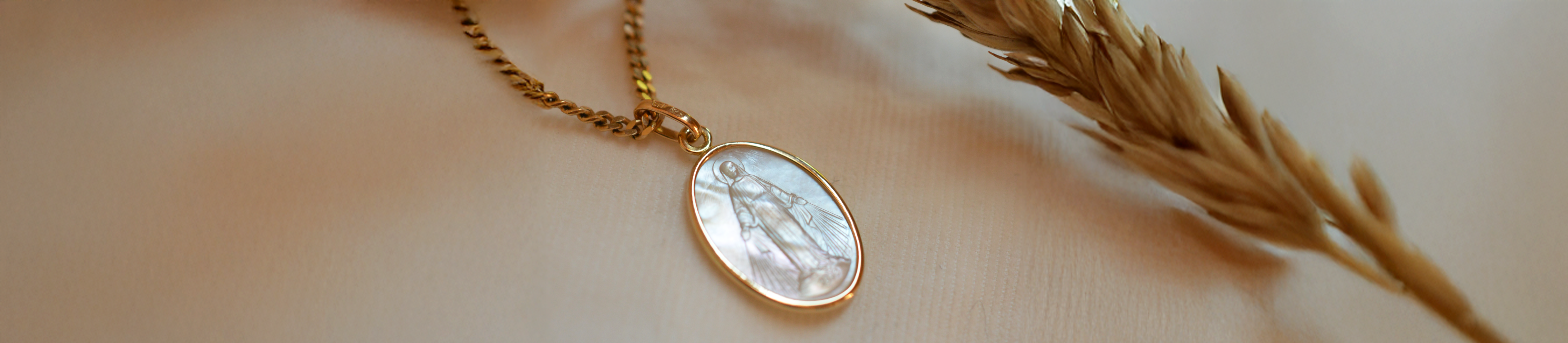 Nuevas creaciones Laudate